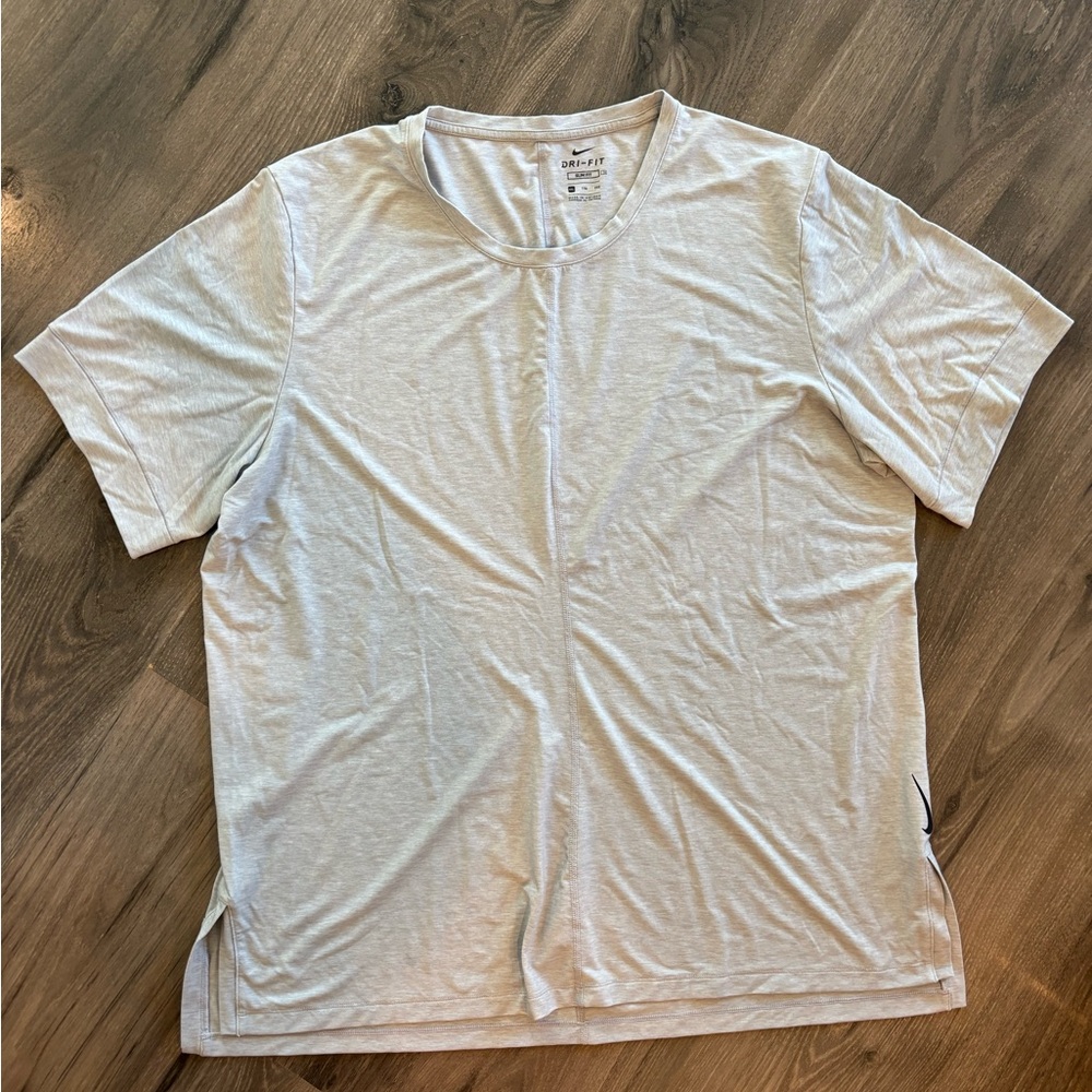 Nike Slim Fit Tunic Work out Shirt Size XXL